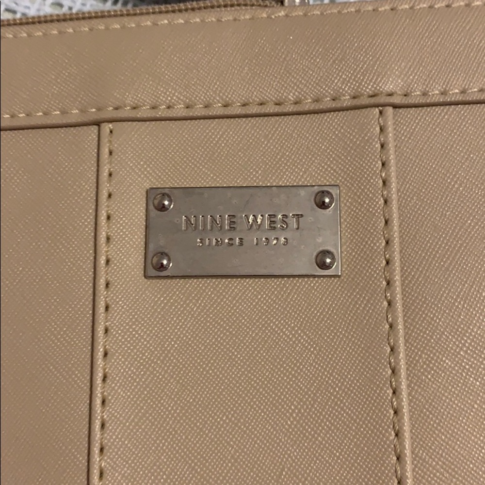 Nine West Bag - Picture 2 of 8